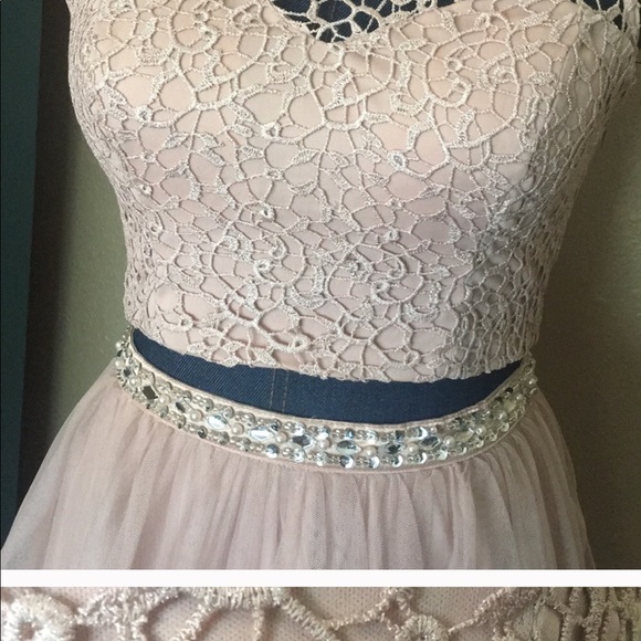 Champagne prom dress - Picture 3 of 6